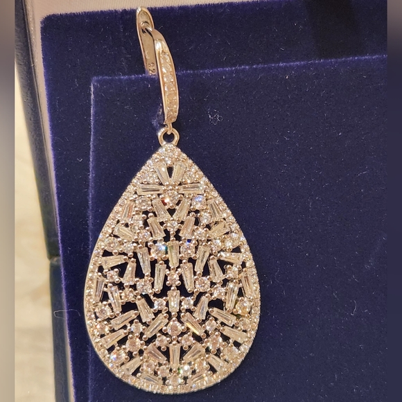 Large Pear Shape Drop Earrings - Picture 6 of 10